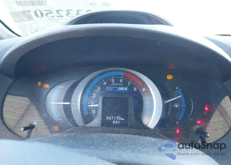 2011 Honda Insight Lx z USA, uszkodzony, nr VIN JHMZE2H51BS010997